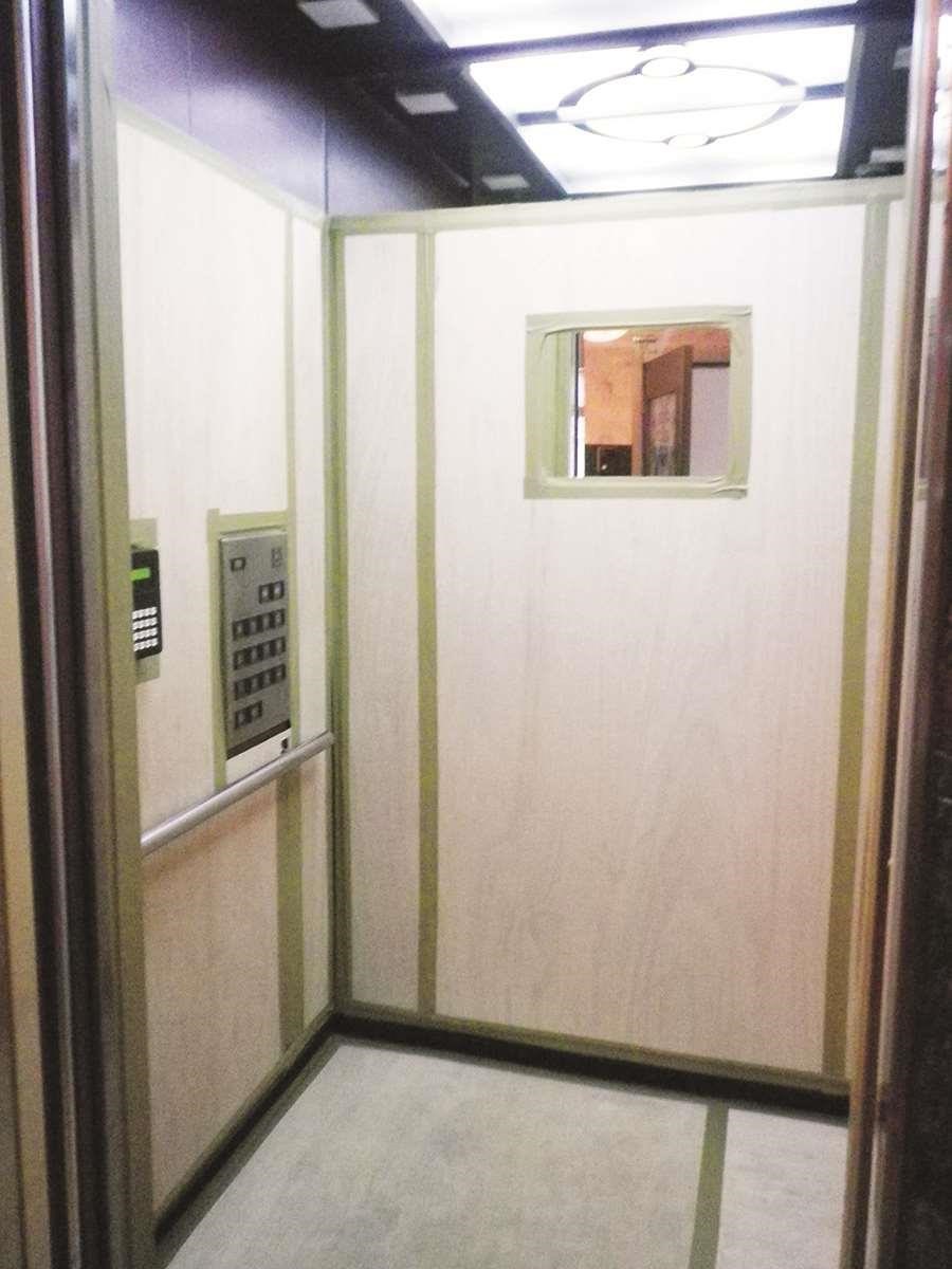 保護工程是裝修工程的第一步，在所有施工工程進行前，